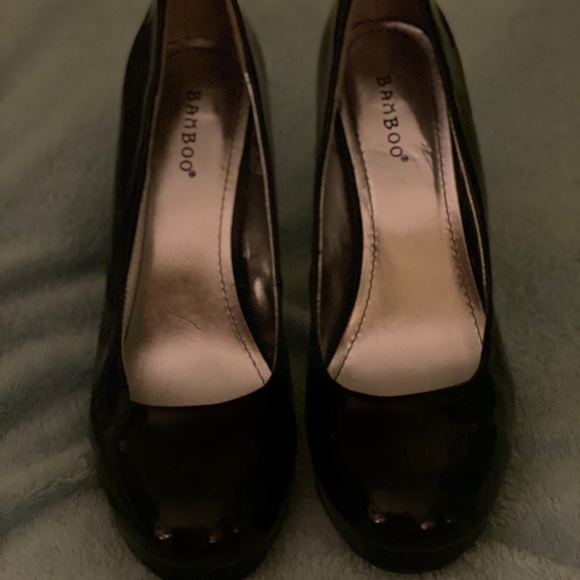 NWT BAMBOO BLK PATENT LEATHER HEELS SZ 10 - Picture 8 of 8
